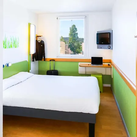 Ibis Budget Marseille Hotel